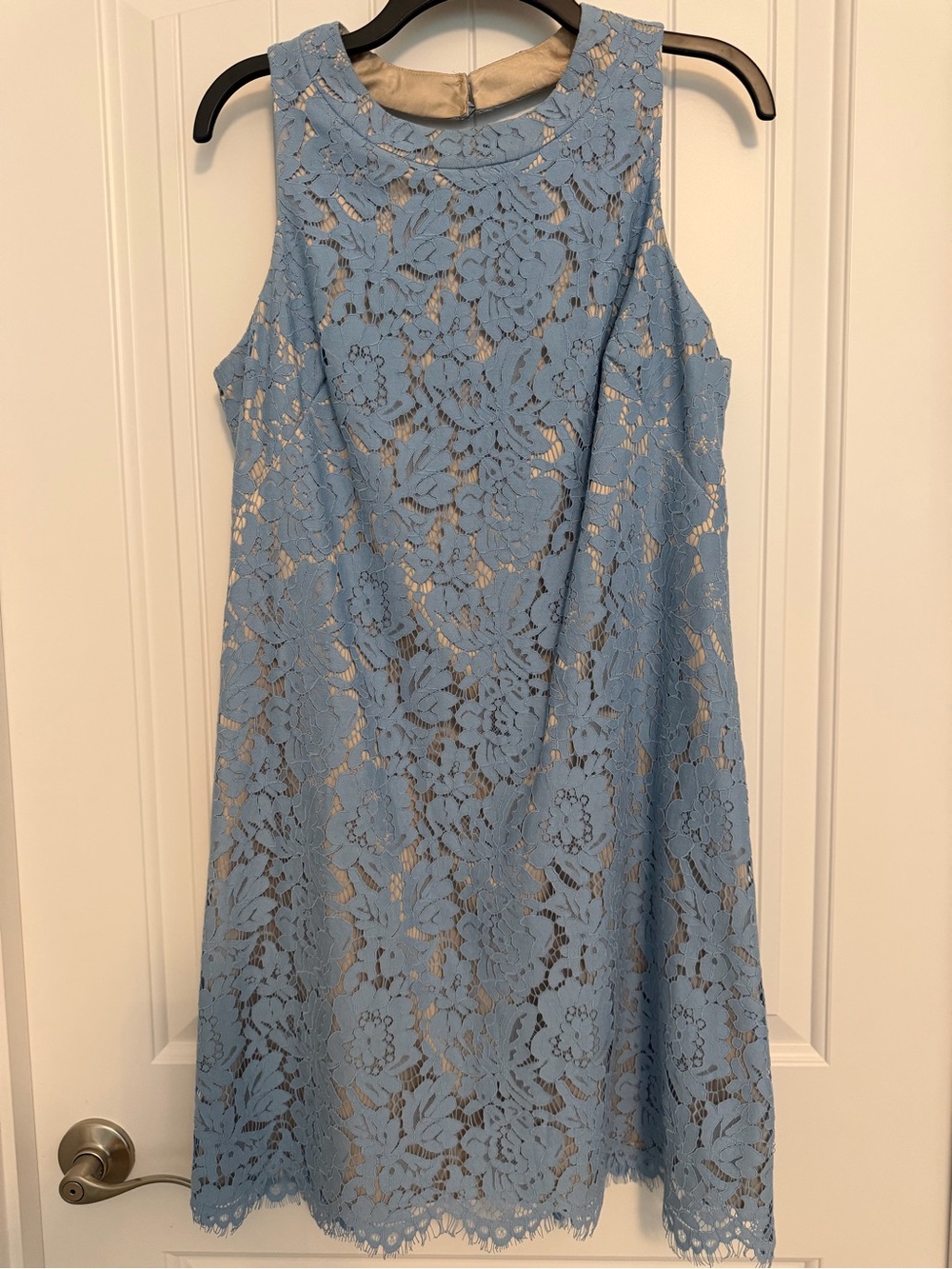 Vince Camuto Powder Blue Floral Lace Sleeveless Shift Dress